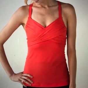 Lululemon Wrap It Up tank size 6 coral color
